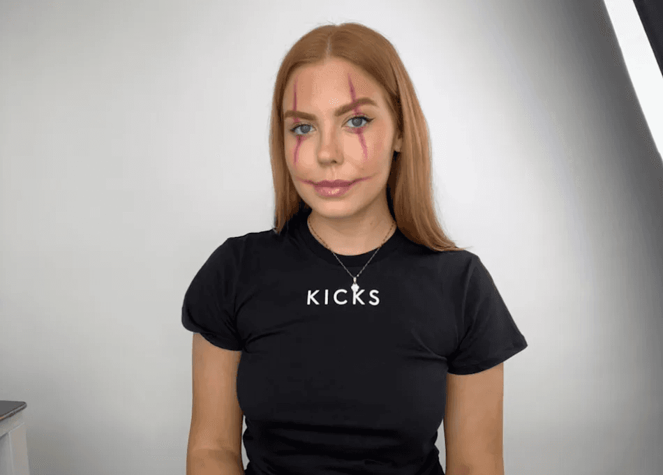 Kicks Xhibition Halloween